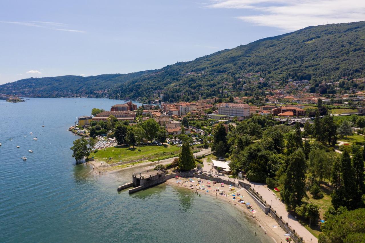 Baveno Beach - Charming Flat With Garden ภายนอก รูปภาพ